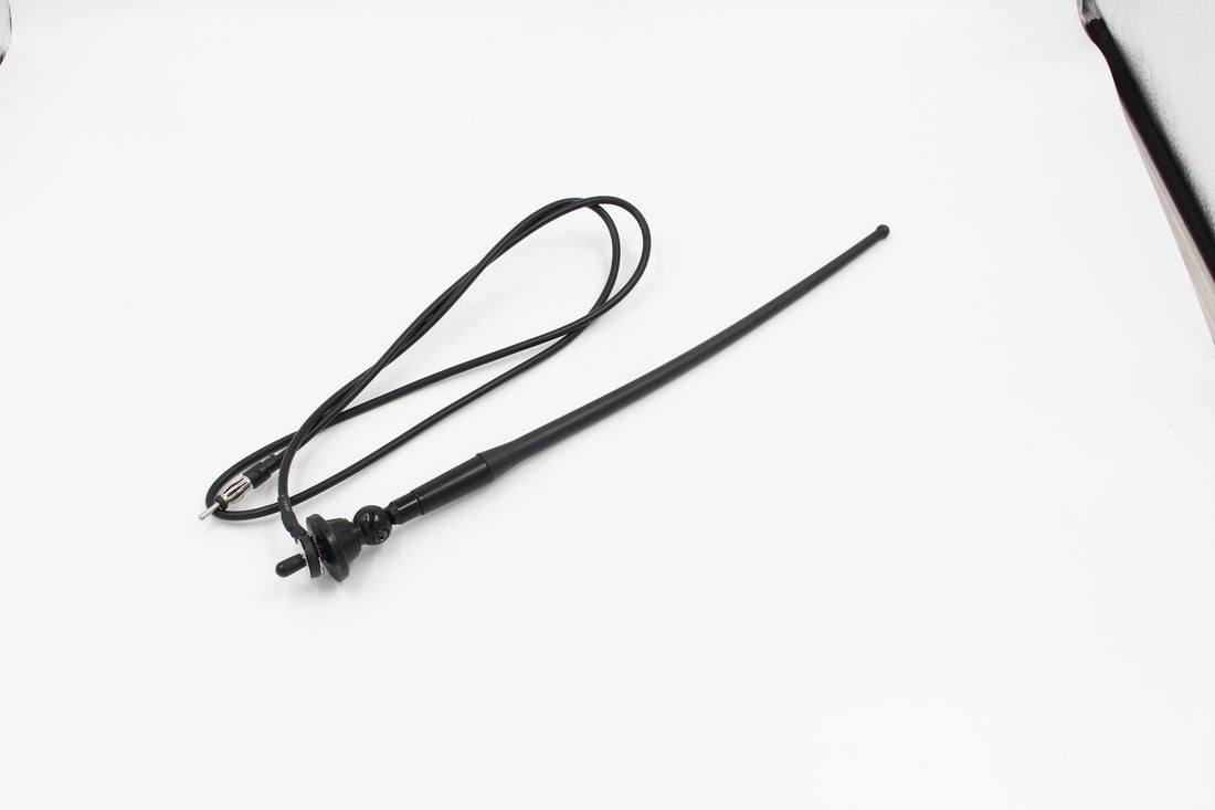 Herdio 15.7" Waterproof Marine Antenna | FM/AM Antenna for Boat, Car & ATV